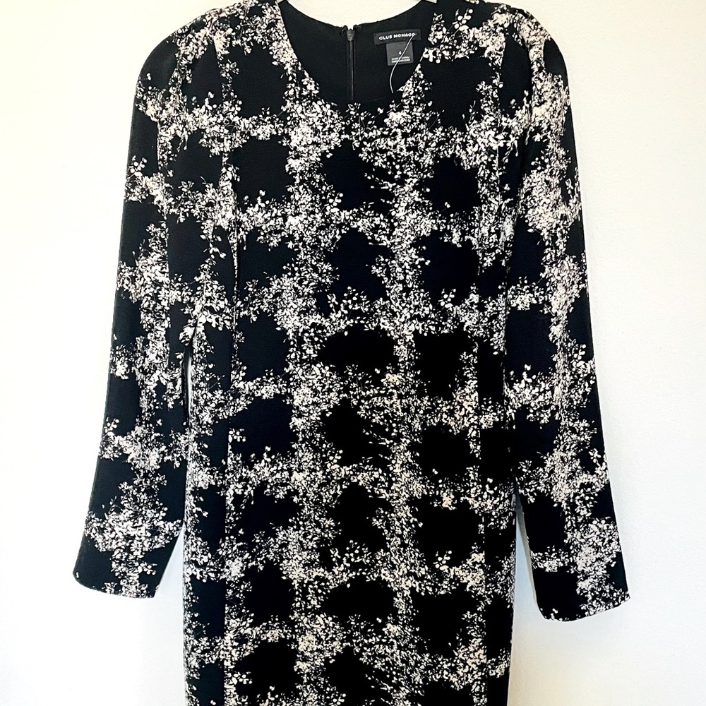 Club Monaco, Sheath Dress above the knee